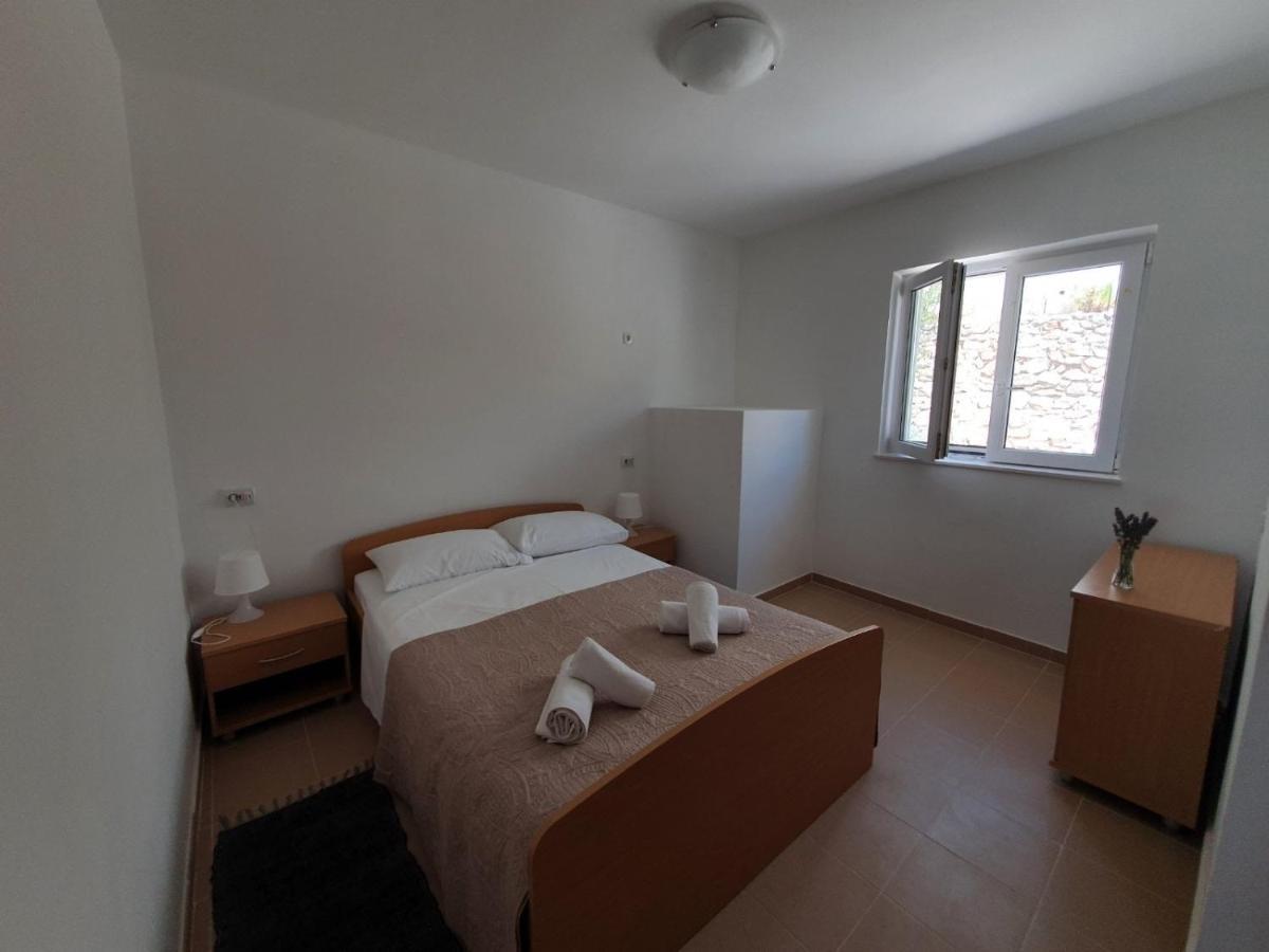 Apartmani Silvano Murter Exteriér fotografie